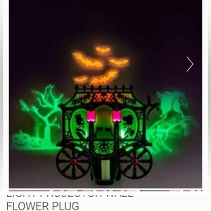 Bath & Body Works Creepy Carriage Halloween Fragrance Plug!